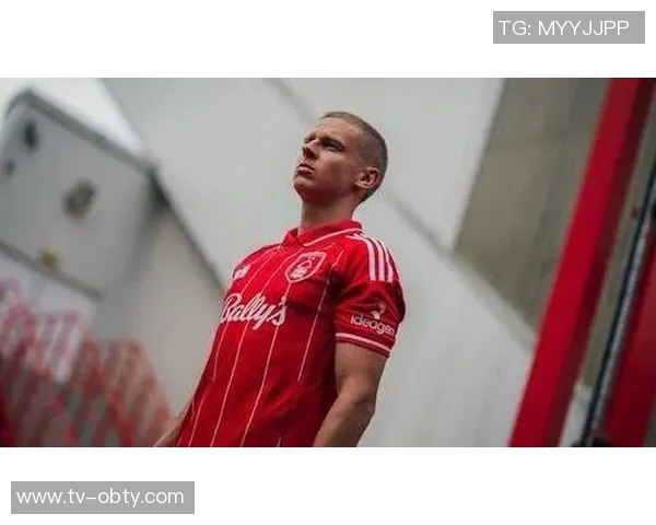 阿贾克斯在曼联拒绝乌加特后转向阿森纳洽谈津琴科租借事宜