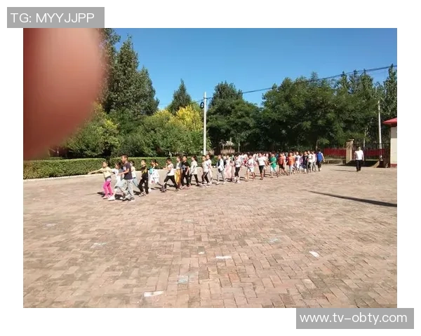 场均20分却无哨声09届双雄命运迥异詹杜科接近现役球员默默观望